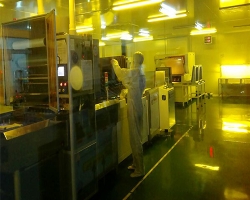 Automatic film coating machine